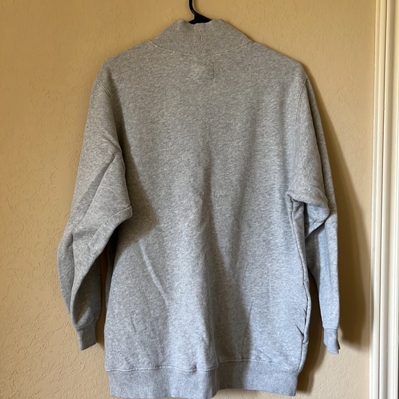 AE sweater - Picture 3 of 4